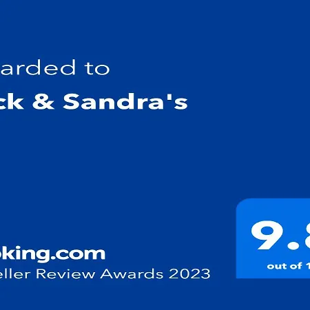 Nick & Sandra's アパート *